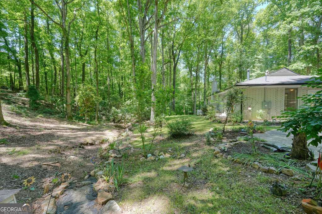 285 Hembredge Drive Canton GA 30115