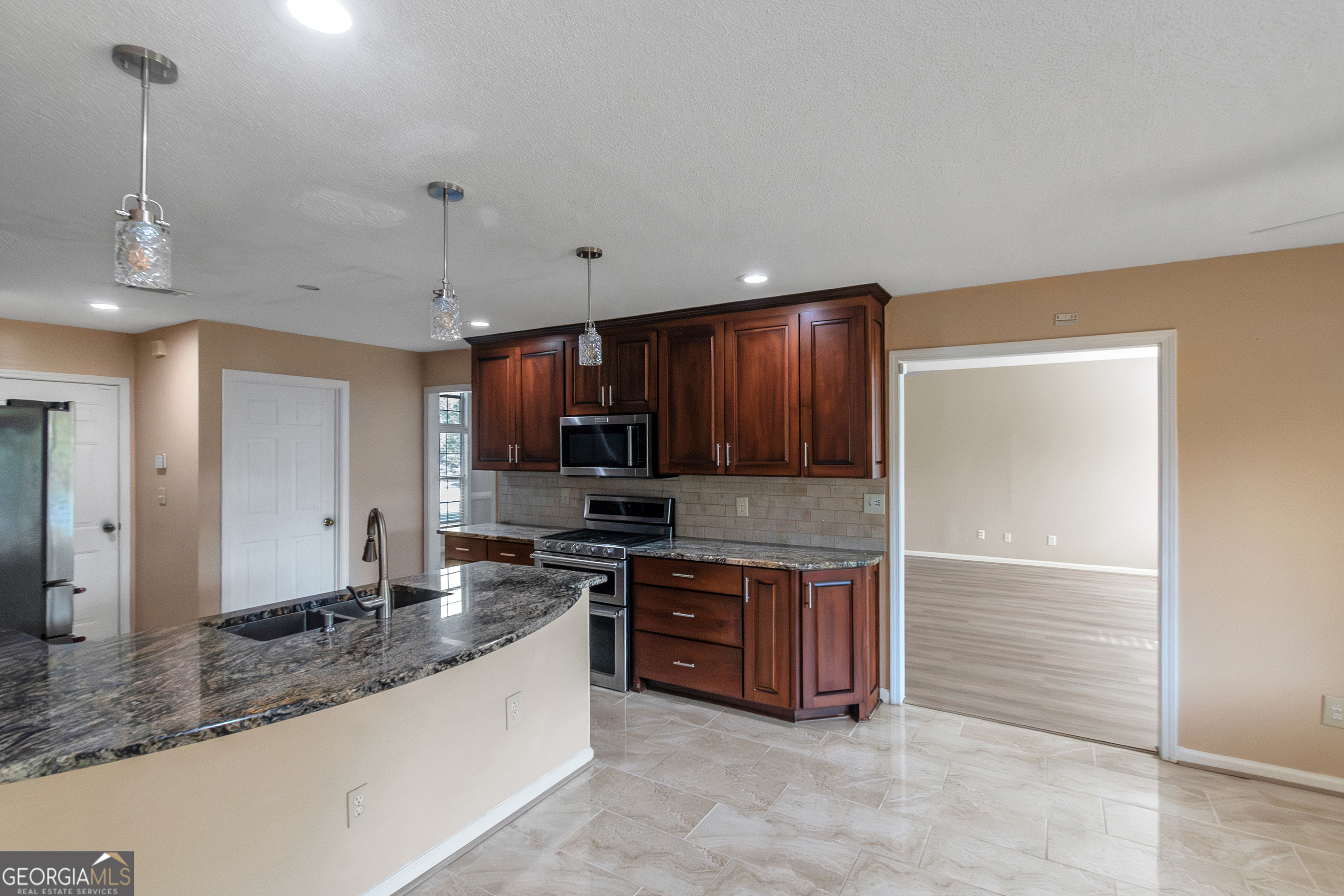 437 Savannah Place Mcdonough GA 30253
