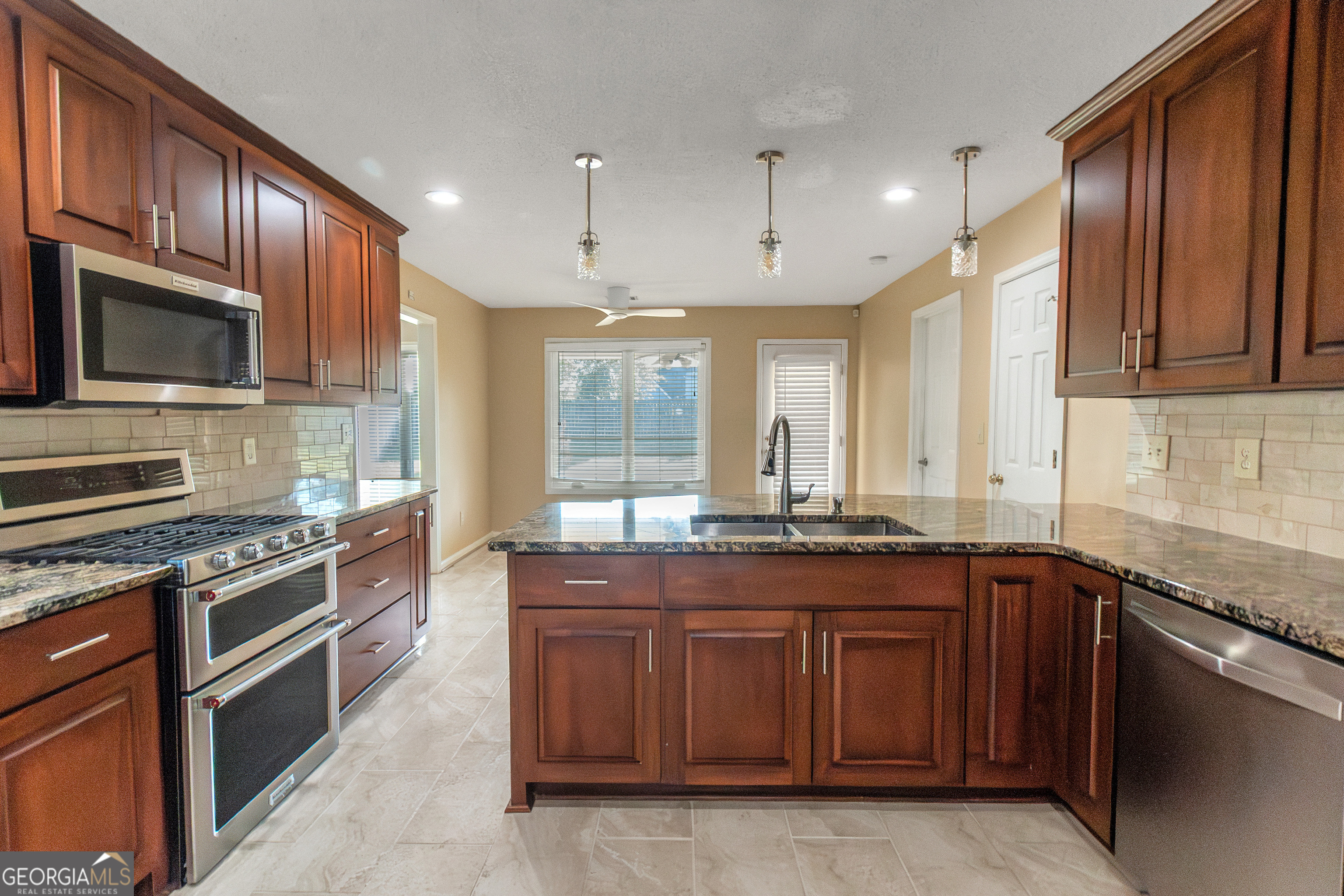 437 Savannah Place Mcdonough GA 30253