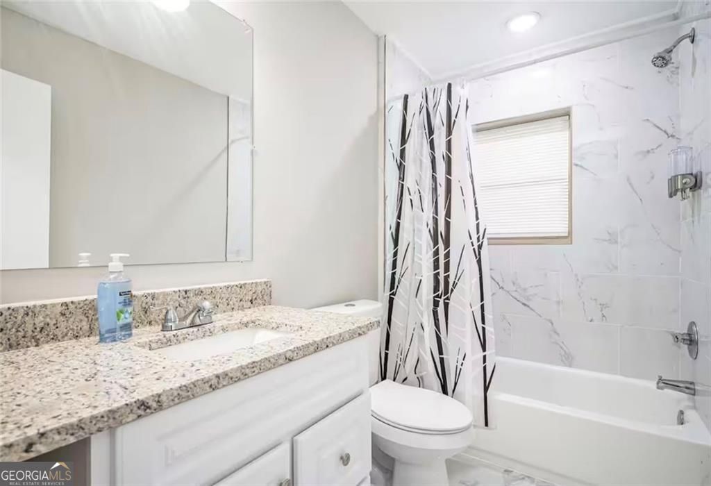 2339 Country Club Lane SW Atlanta GA 30311