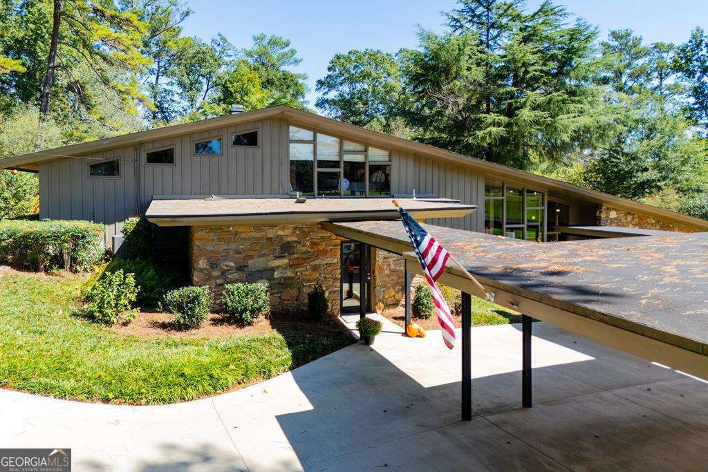 320 East Club Drive Carrollton GA 30117