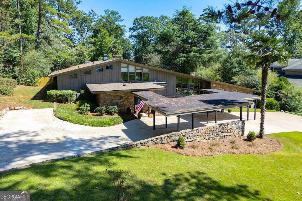 320 East Club Drive Carrollton GA 30117