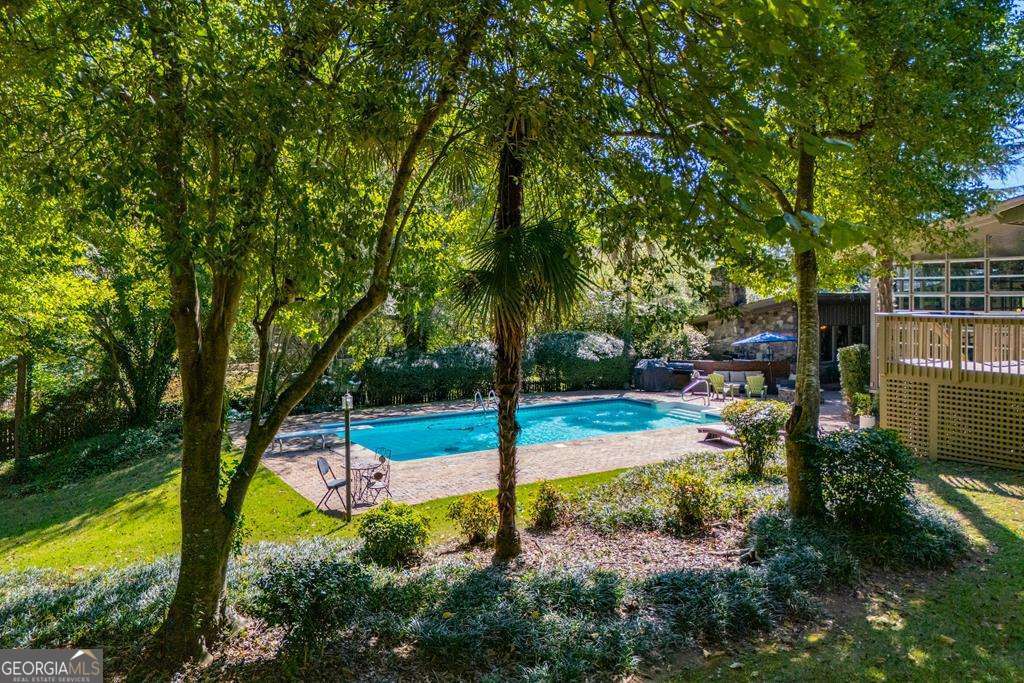 320 East Club Drive Carrollton GA 30117