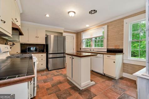 952 Wayside Street NW Cornelia GA 30531