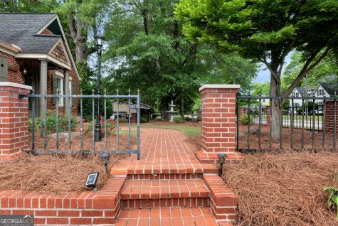 952 Wayside Street NW Cornelia GA 30531
