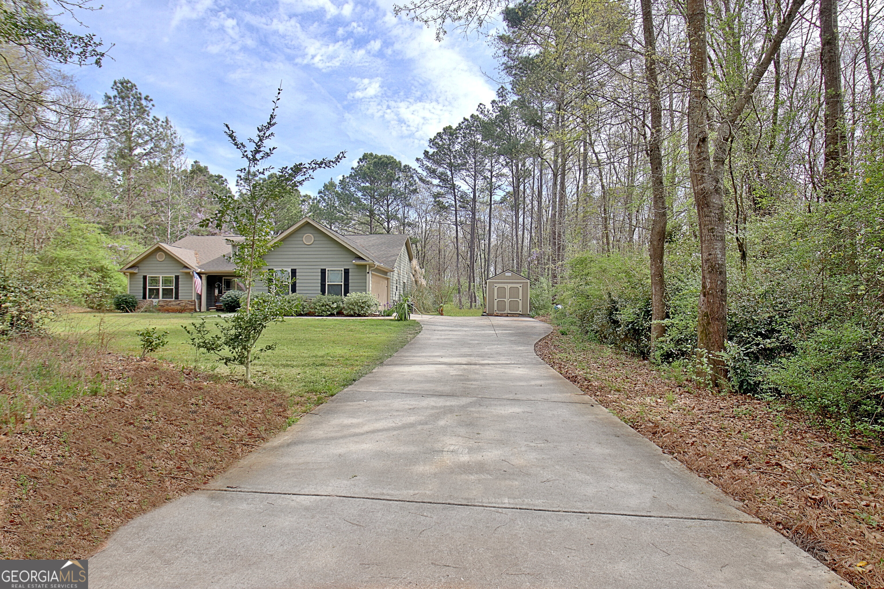 96 E Gordon Road Newnan GA 30263