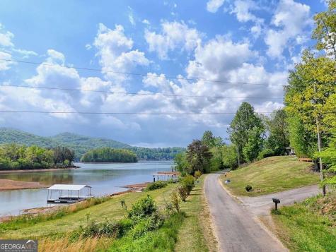 233 Bradshaw Road Hiawassee GA 30546