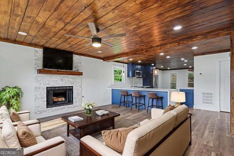 233 Bradshaw Road Hiawassee GA 30546