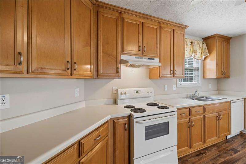 150 Lassiter Drive Covington GA 30016