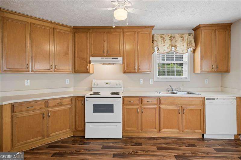150 Lassiter Drive Covington GA 30016