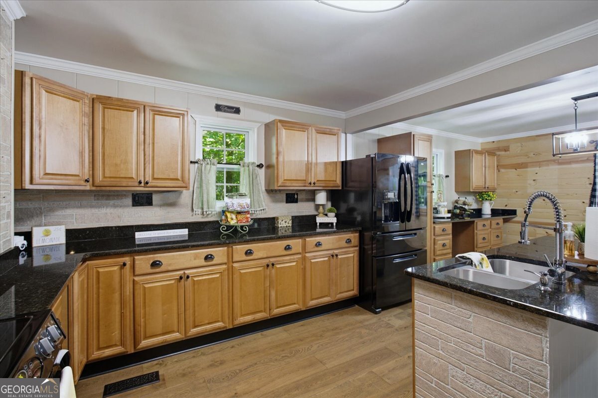 21 River Road Woodland GA 31836