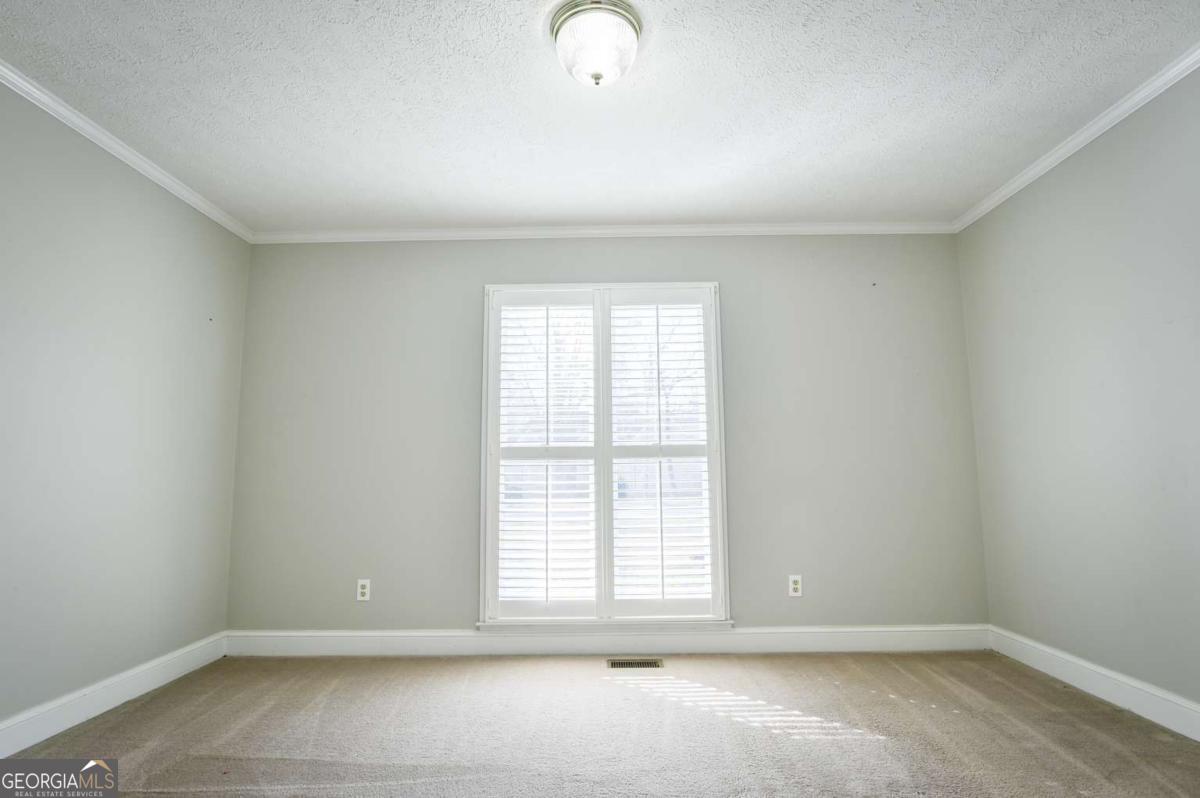 1010 Charles Court Statham GA 30666