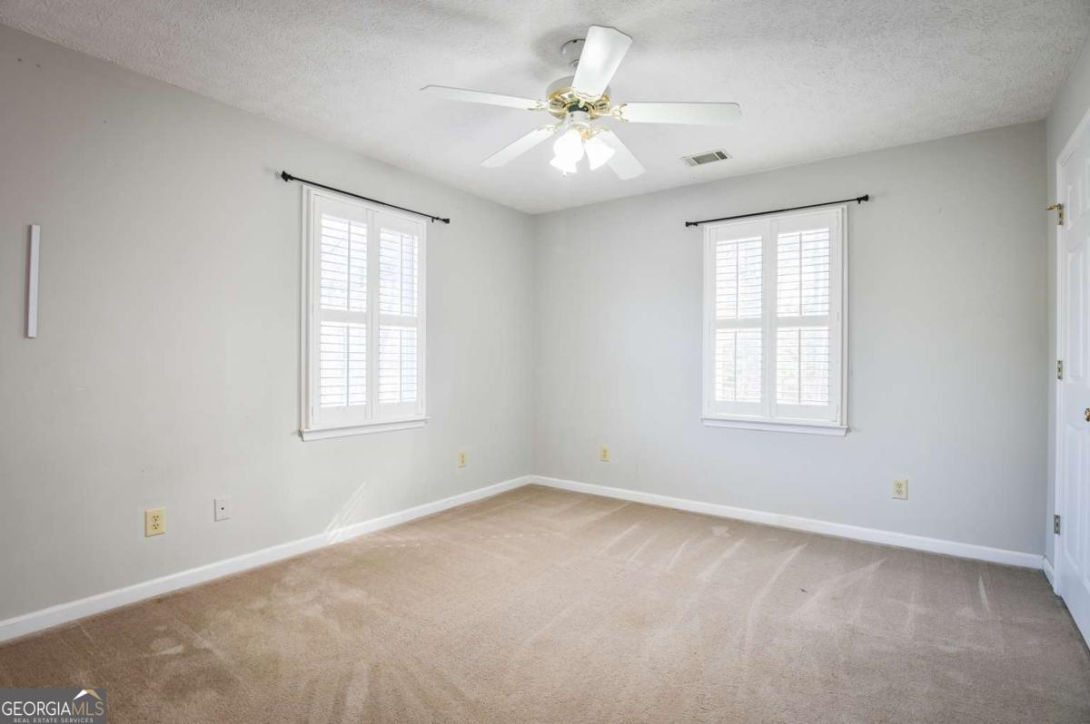 1010 Charles Court Statham GA 30666