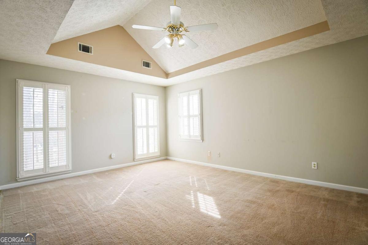 1010 Charles Court Statham GA 30666