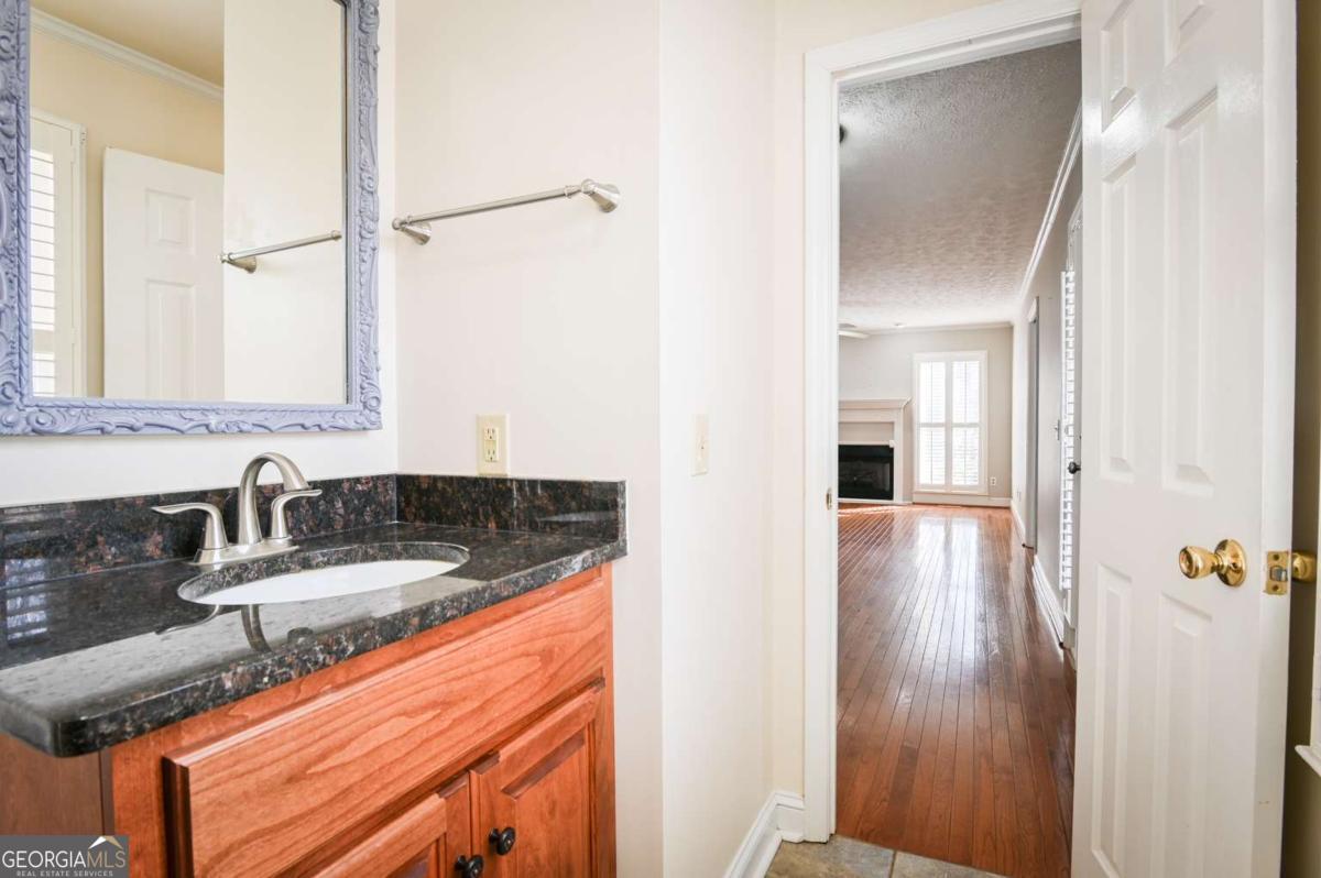 1010 Charles Court Statham GA 30666