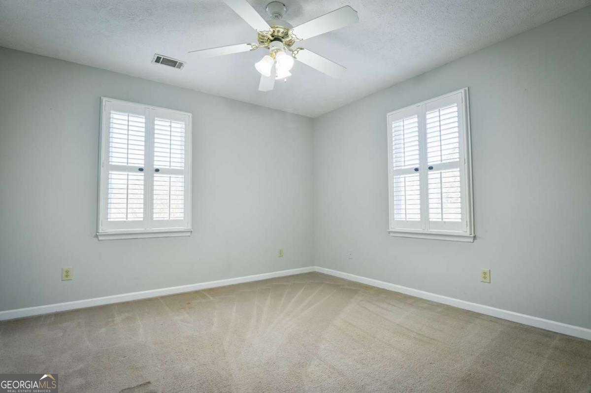 1010 Charles Court Statham GA 30666