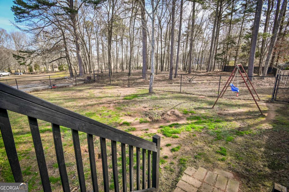 1010 Charles Court Statham GA 30666