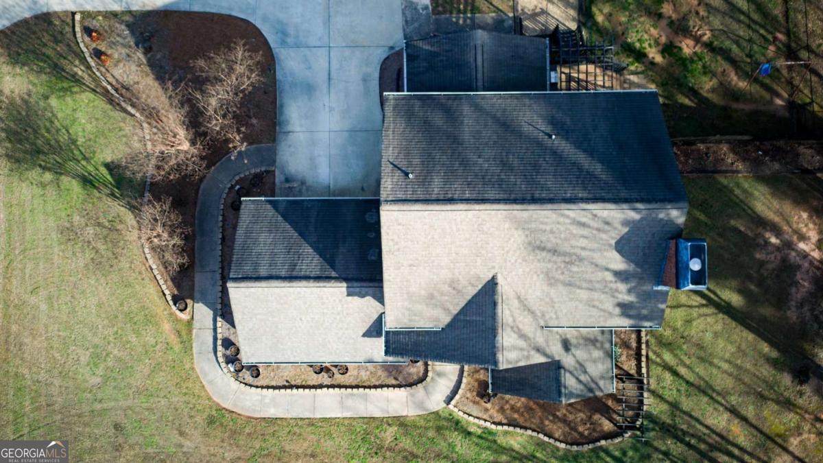 1010 Charles Court Statham GA 30666