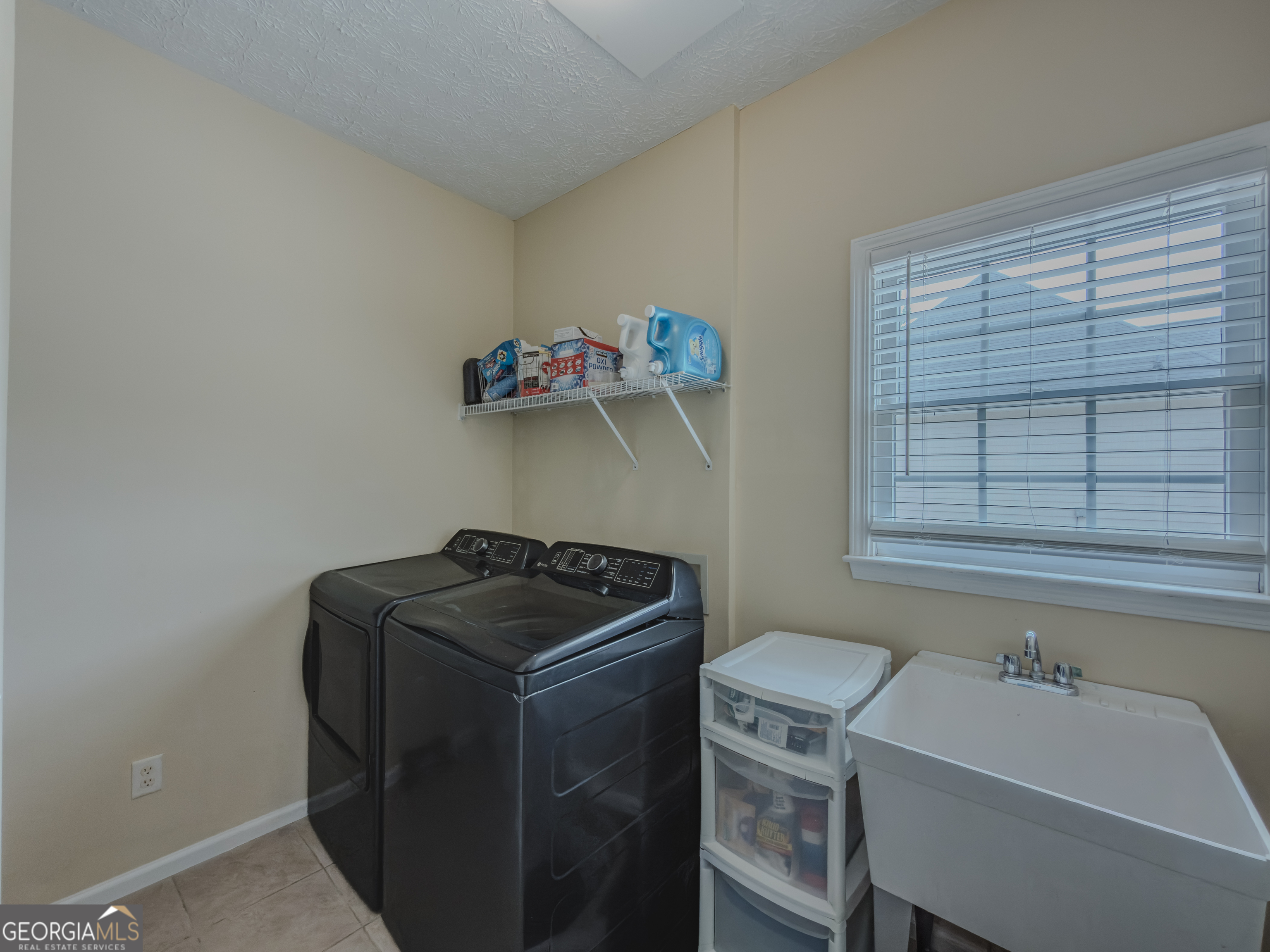 1116 Maple Creek Ridge Loganville GA 30052