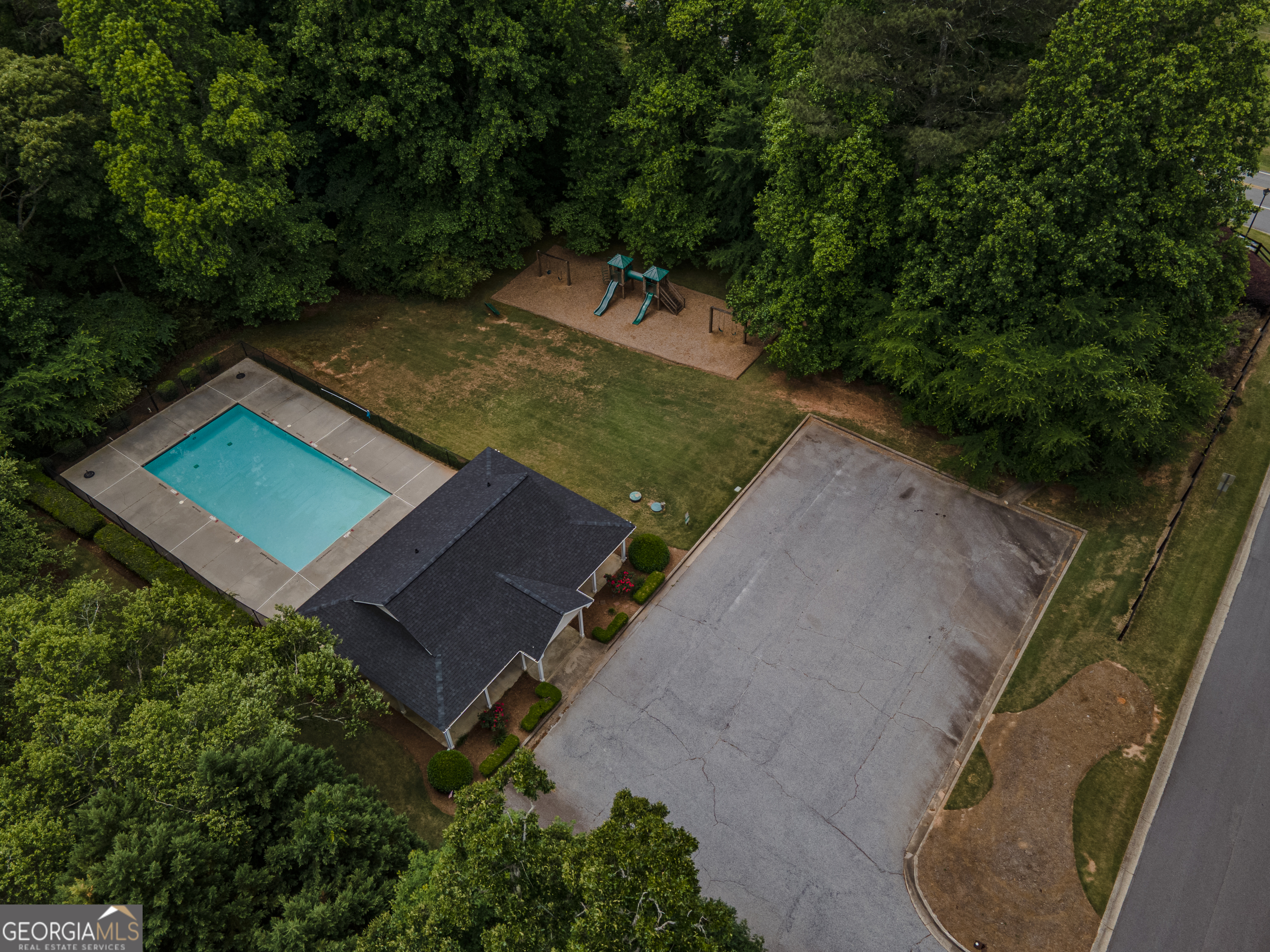 1116 Maple Creek Ridge Loganville GA 30052
