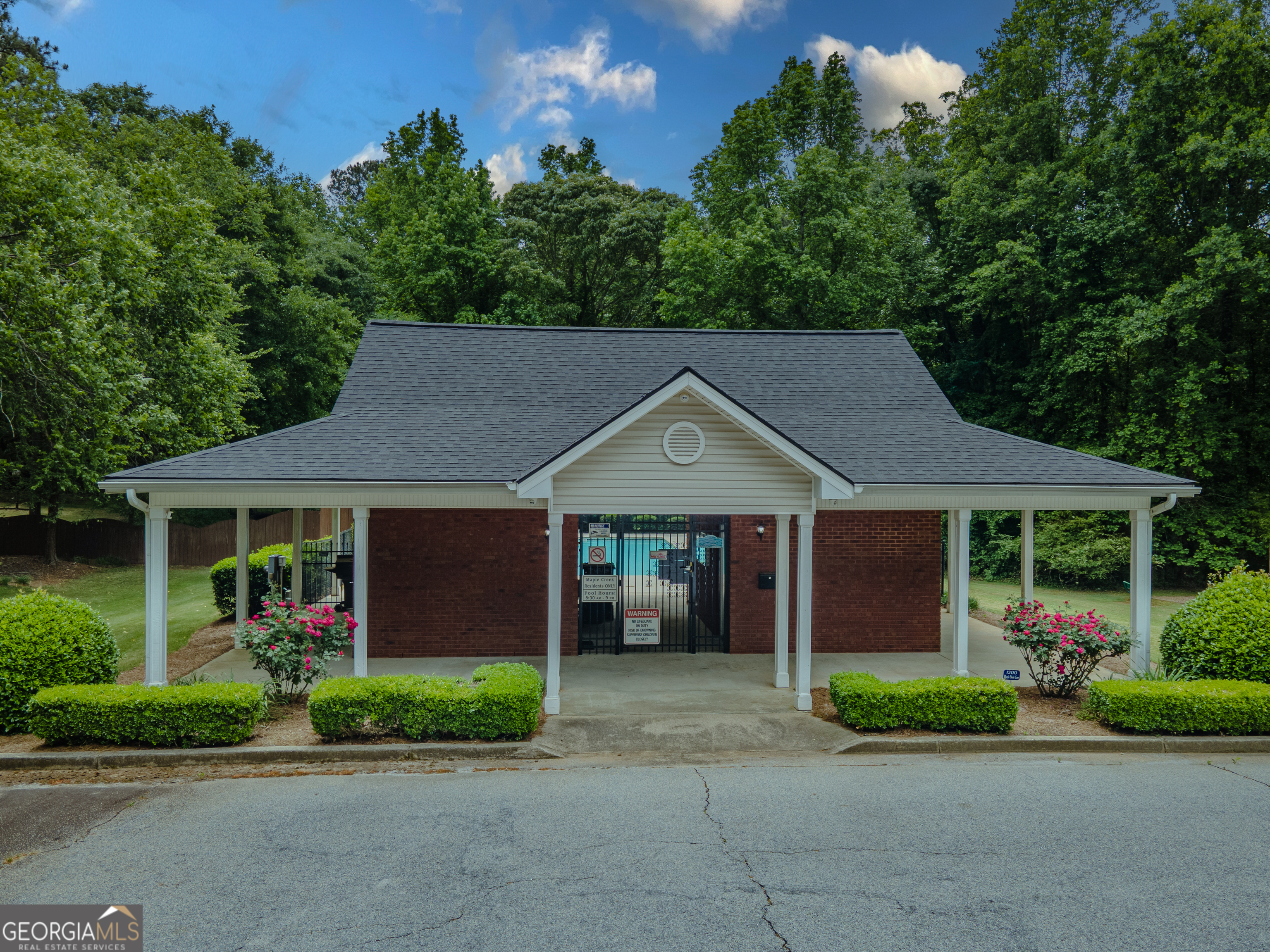 1116 Maple Creek Ridge Loganville GA 30052