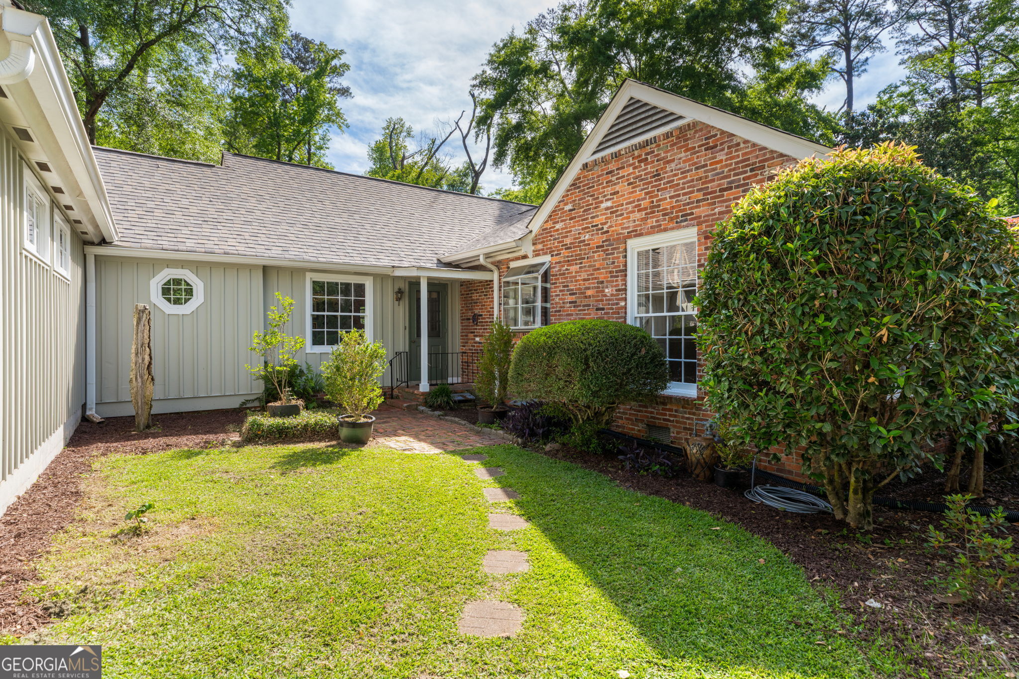 2520 Rockbridge Road Macon GA 31204