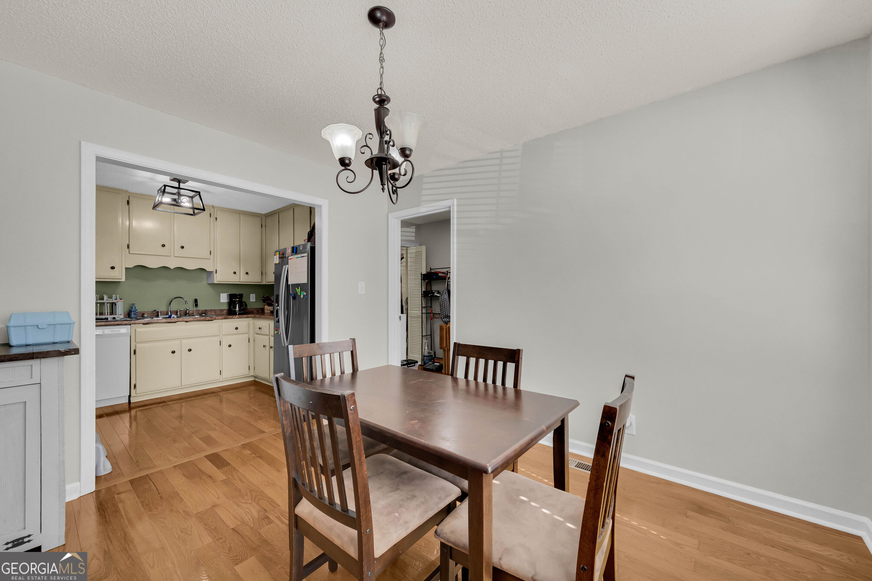 64 White Valley Drive Toccoa GA 30577