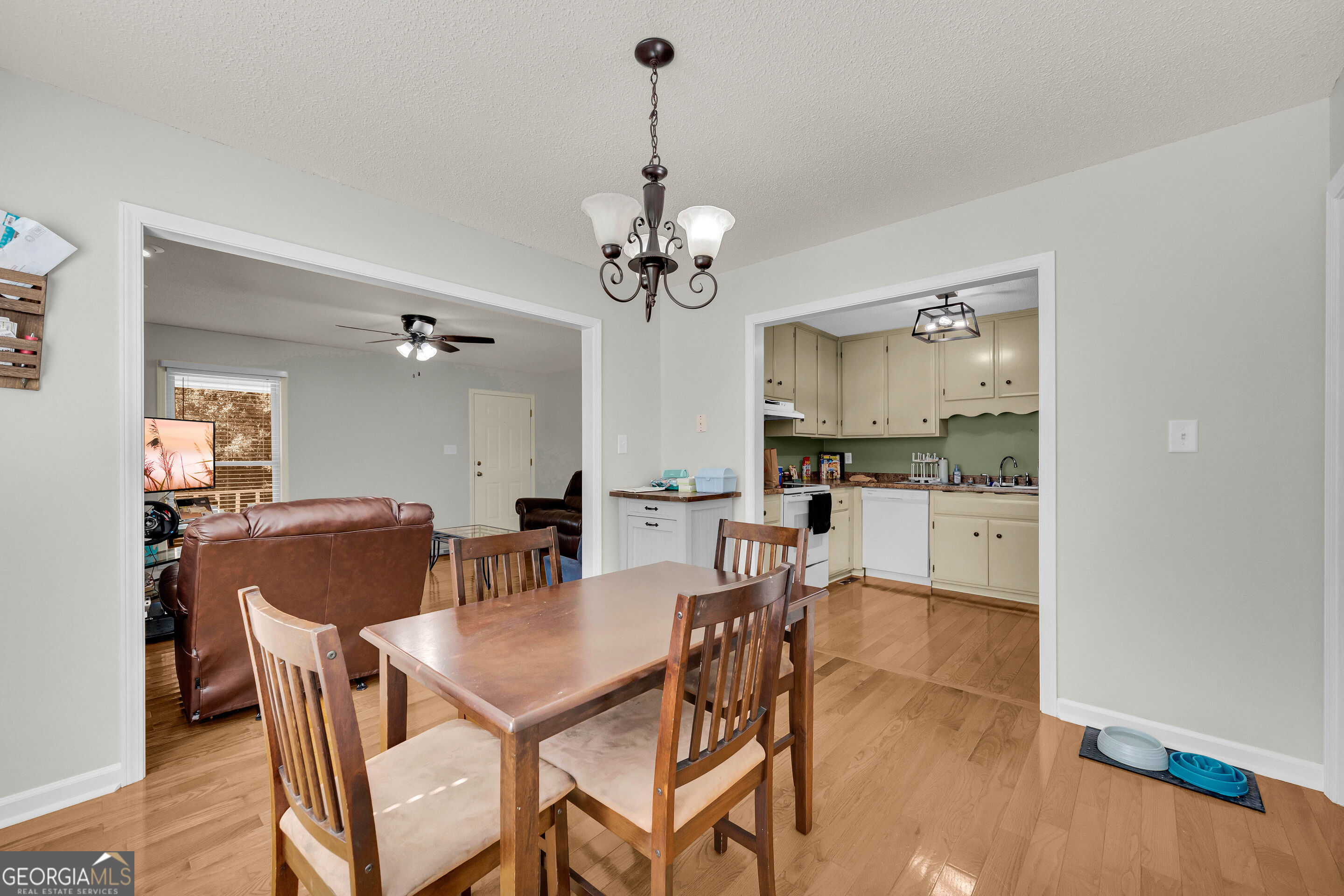 64 White Valley Drive Toccoa GA 30577