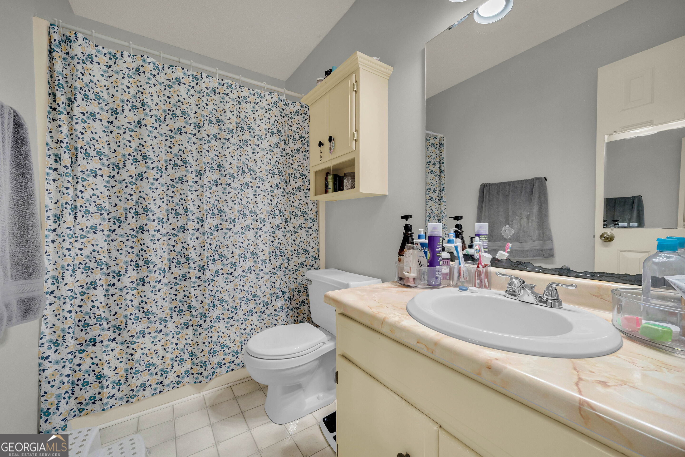 64 White Valley Drive Toccoa GA 30577