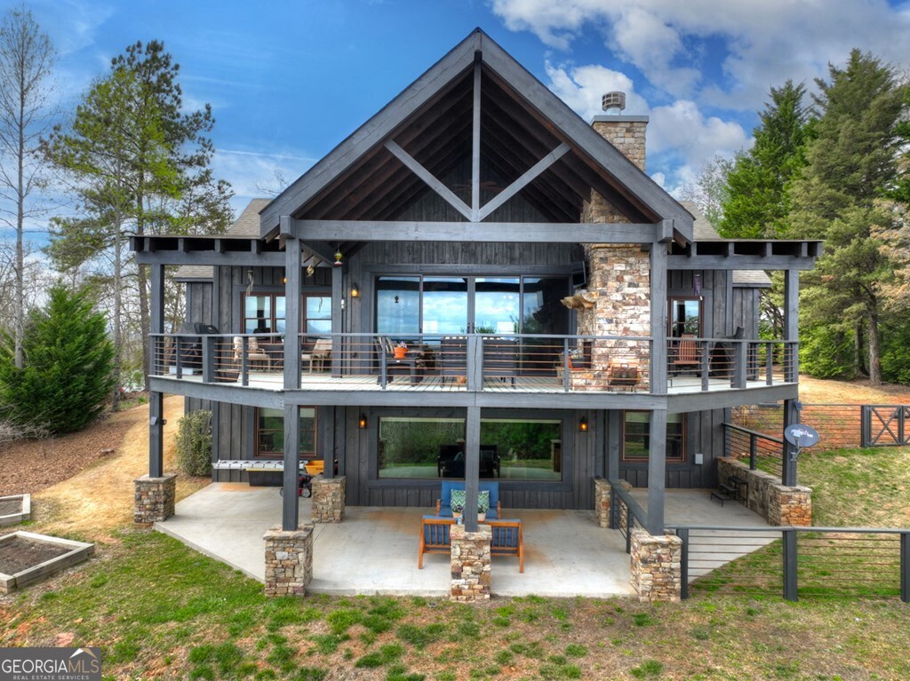 185 Logan Drive Mineral Bluff GA 30559