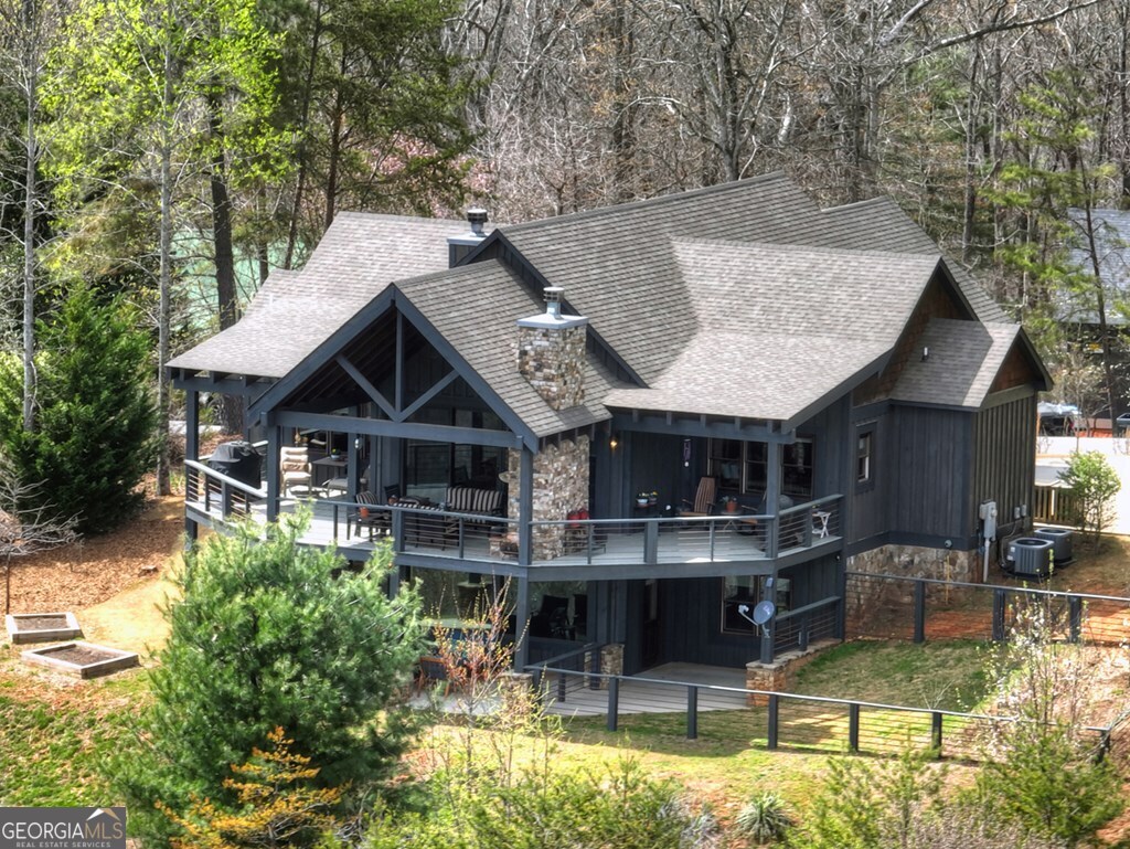 185 Logan Drive Mineral Bluff GA 30559