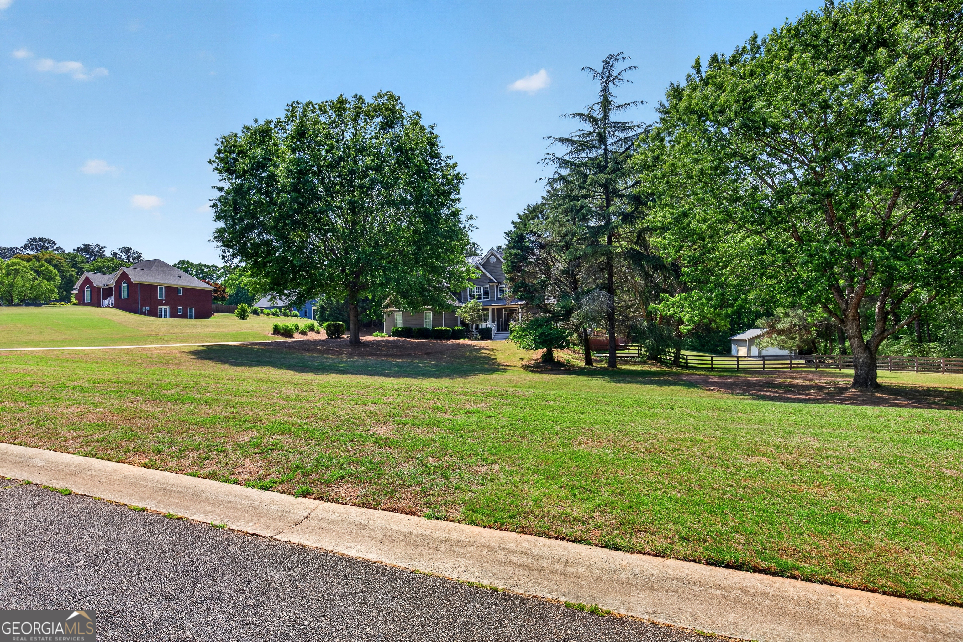 301 Hutchinson Farms Road Griffin GA 30224