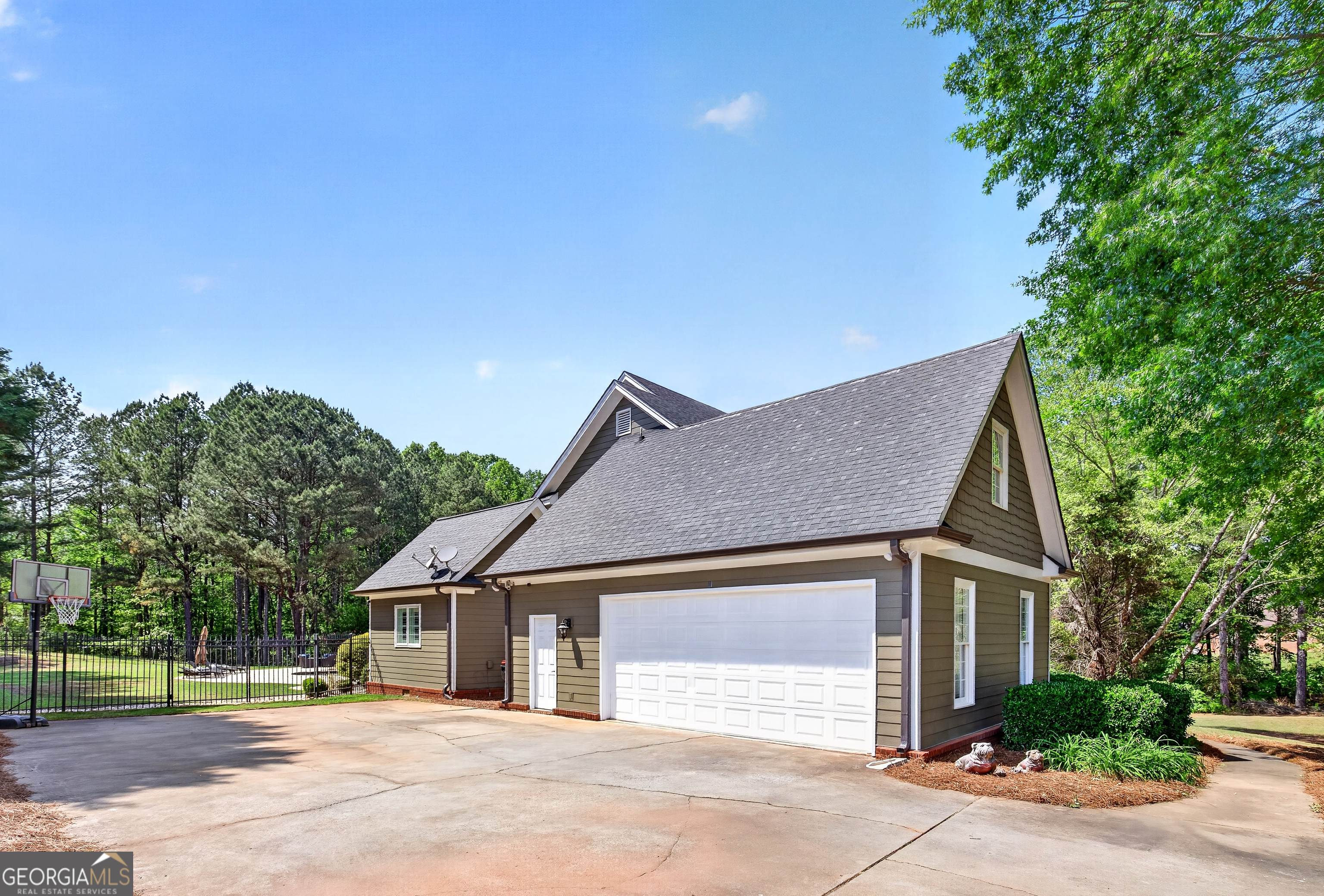 301 Hutchinson Farms Road Griffin GA 30224