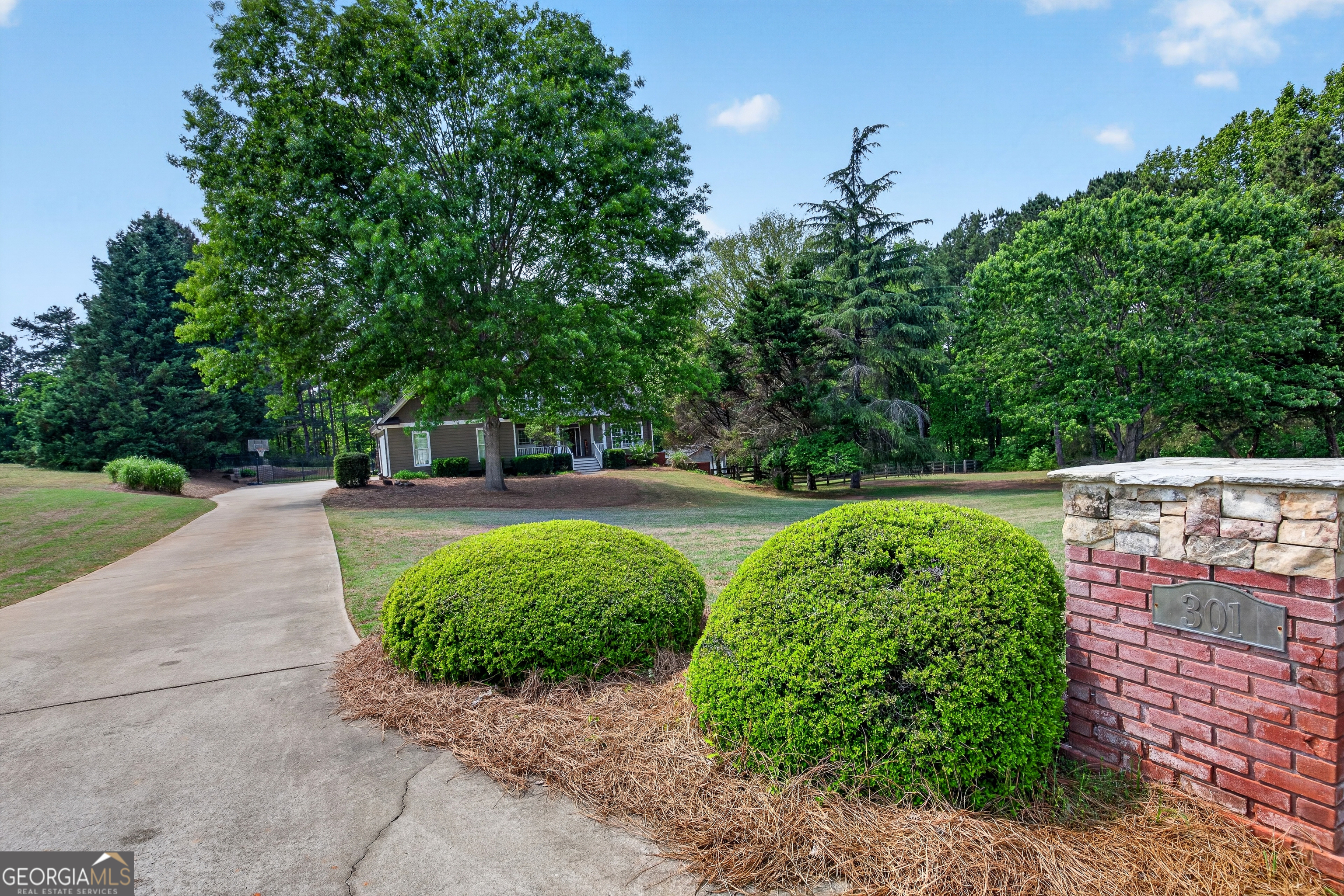301 Hutchinson Farms Road Griffin GA 30224
