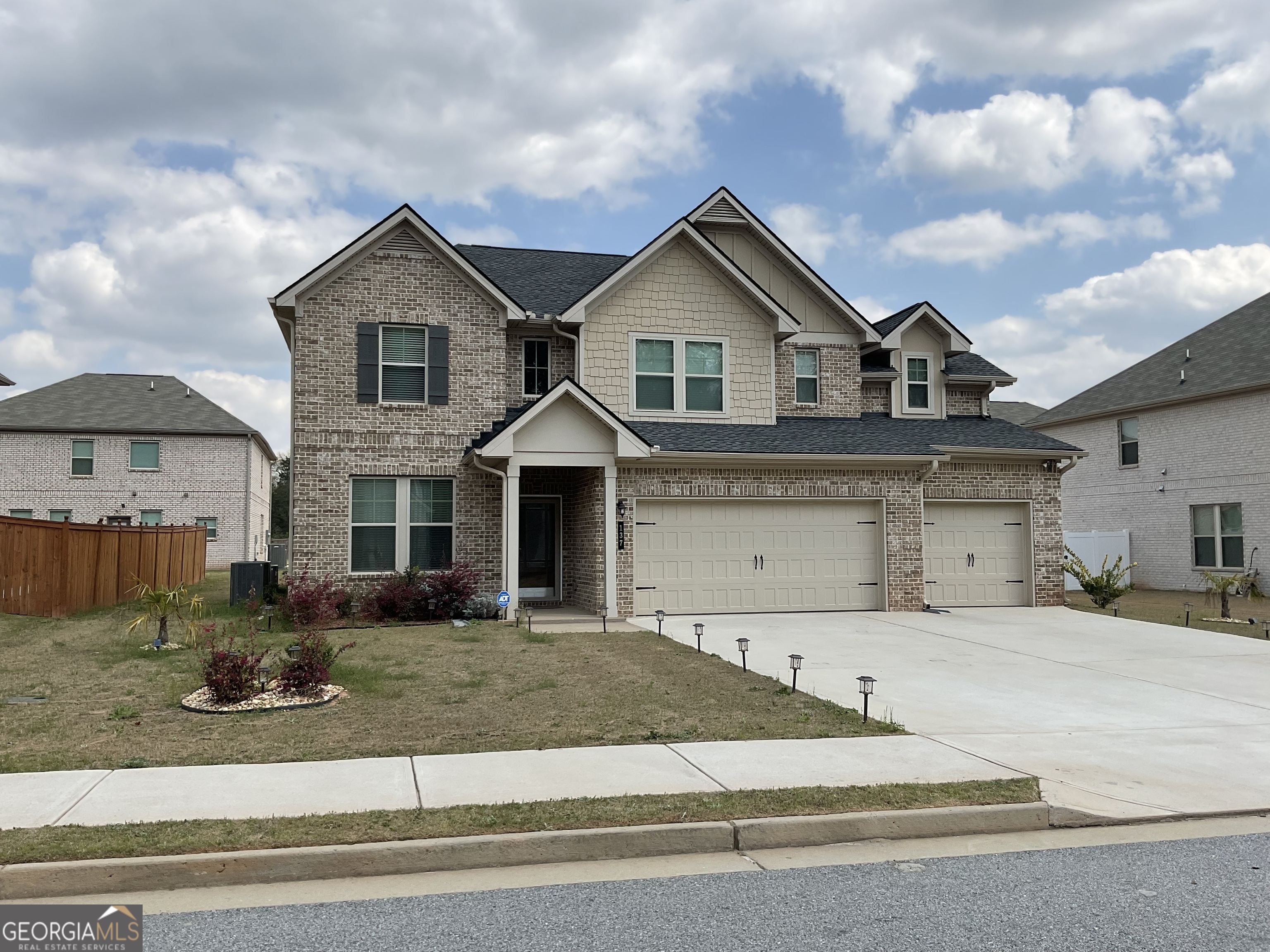 137 Cabin Way Hampton GA 30228