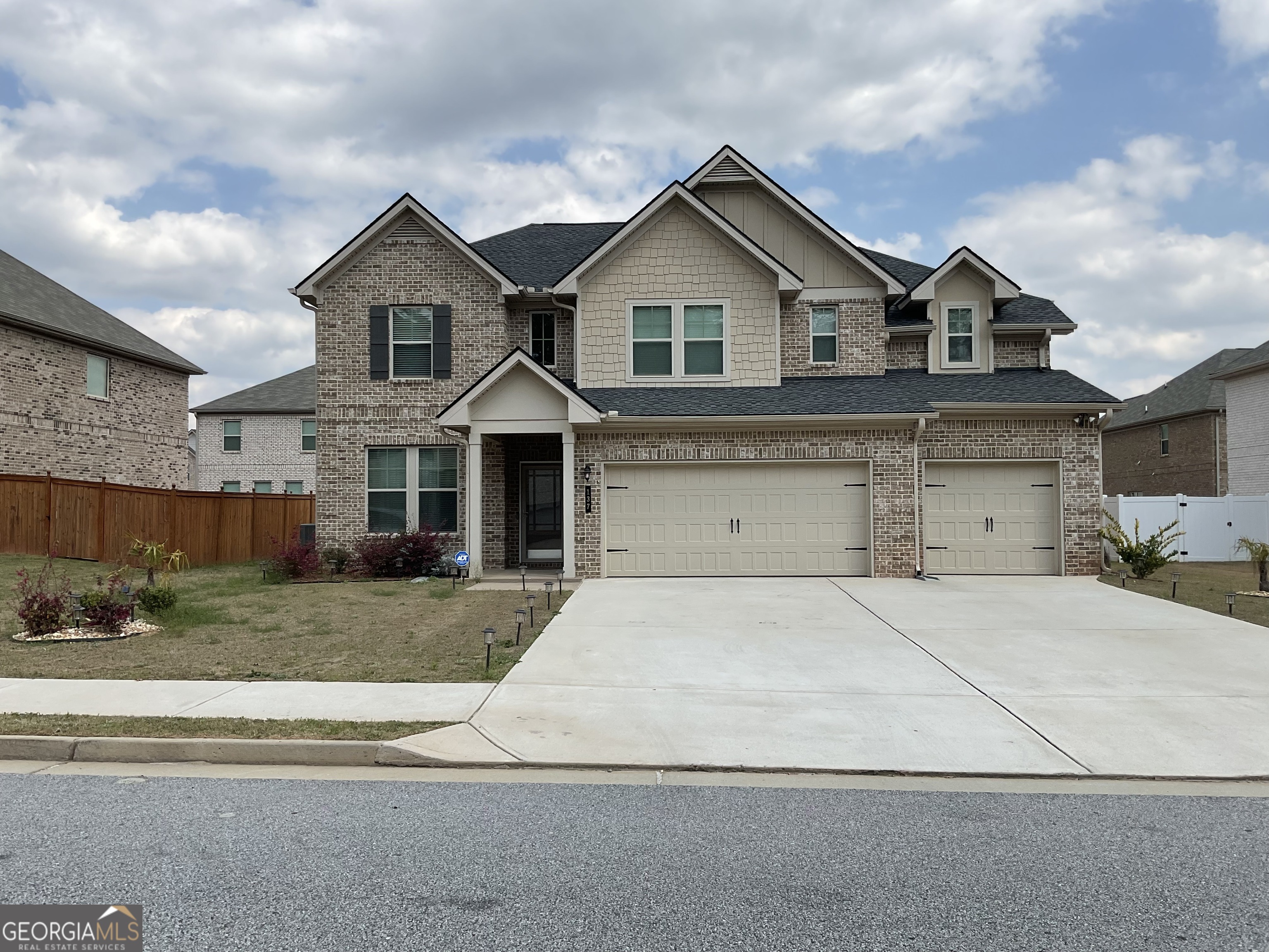 137 Cabin Way Hampton GA 30228