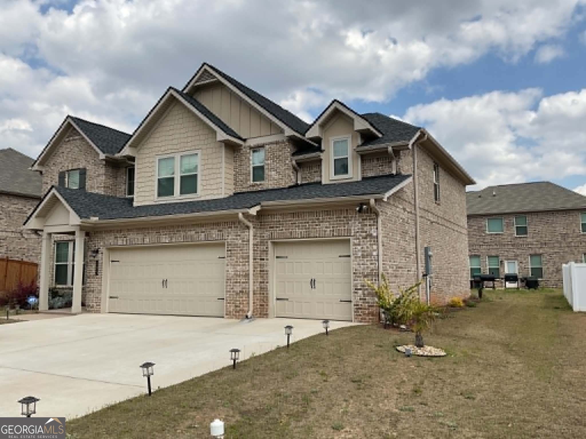 137 Cabin Way Hampton GA 30228