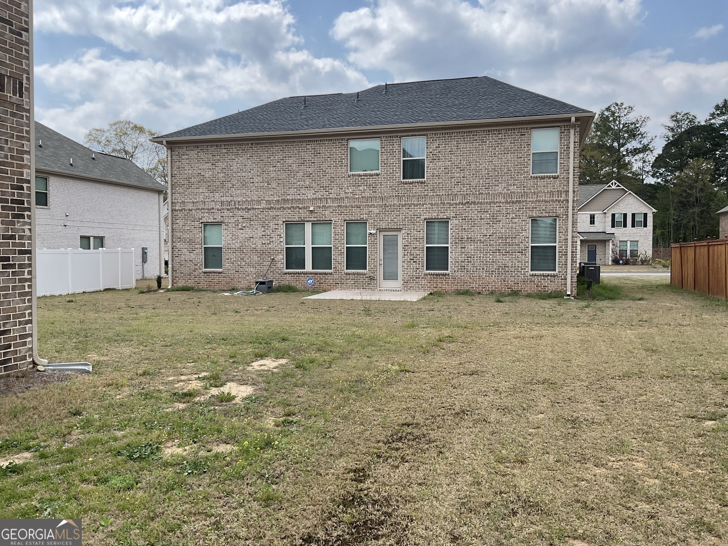 137 Cabin Way Hampton GA 30228