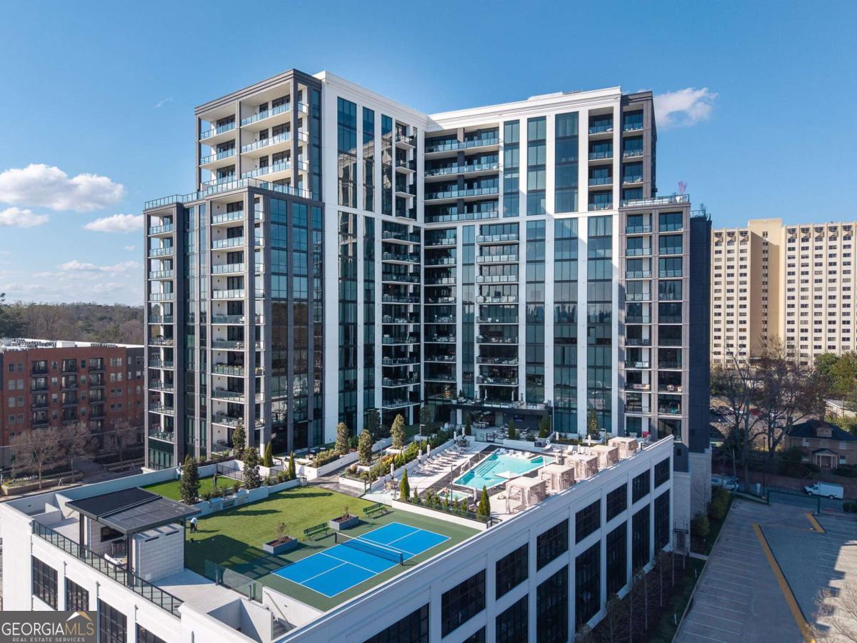 2425 Peachtree Road NE Atlanta GA 30305