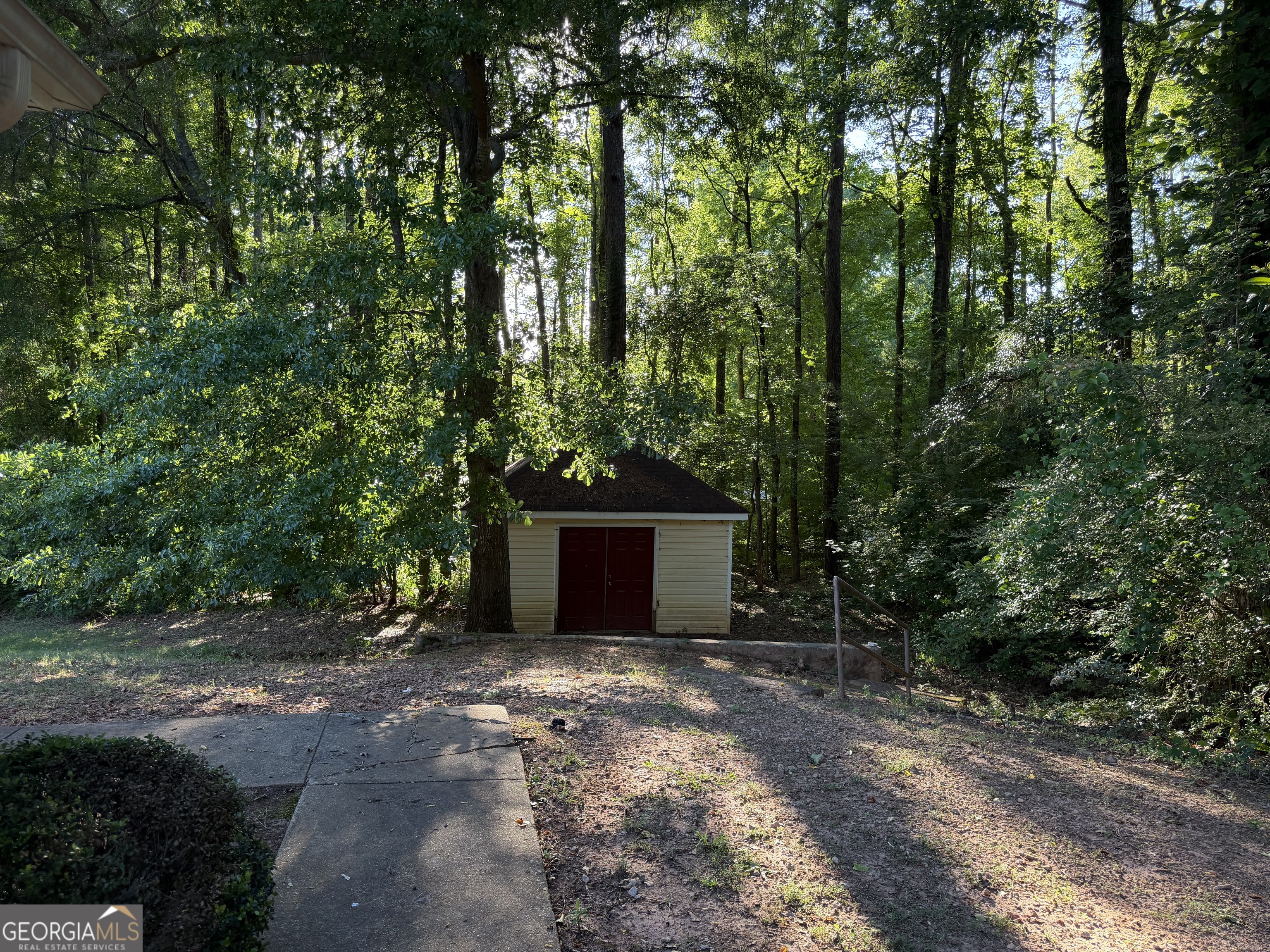 135 Taylor Len Drive Lagrange GA 30240