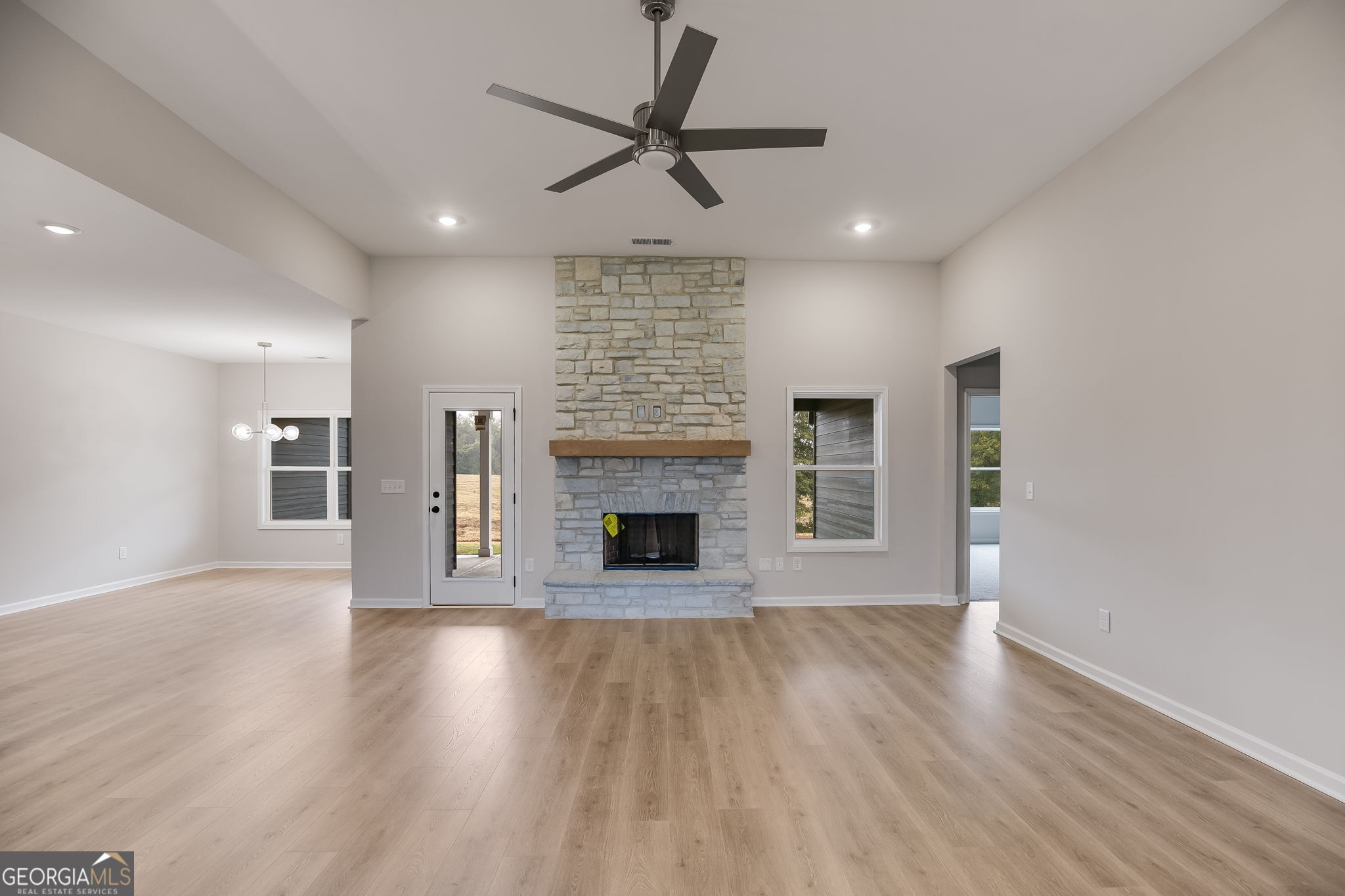 3356 Veal Street Roopville GA 30170