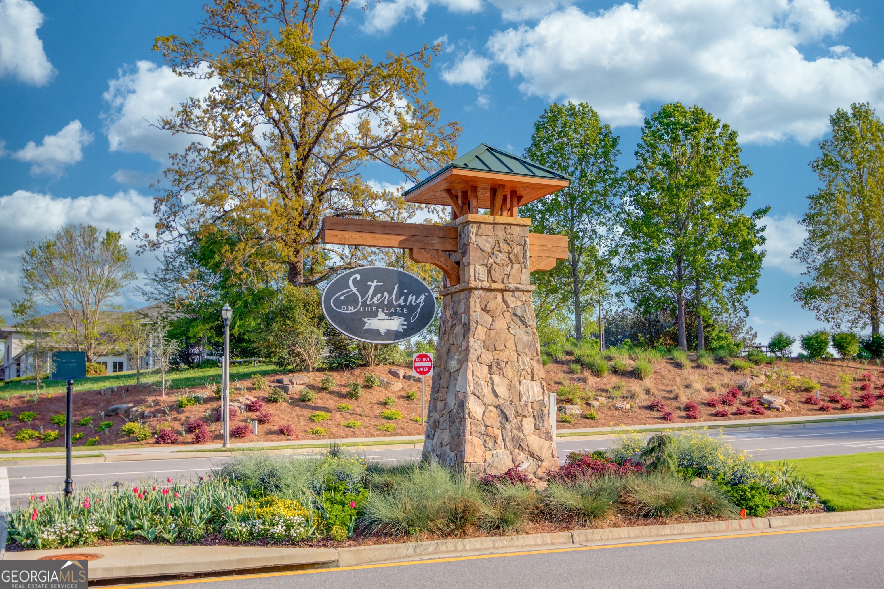 7568 Brookstone Circle Flowery Branch GA 30542