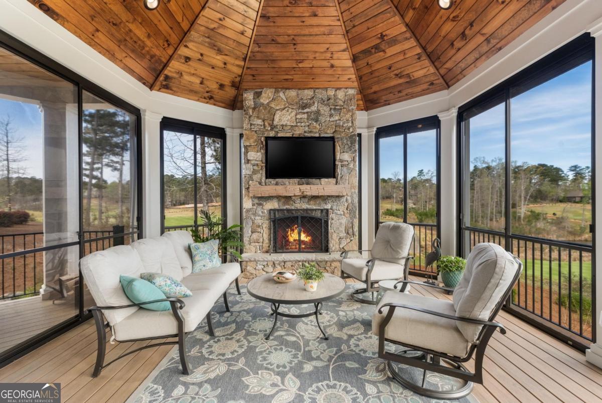 1240 Rose Creek Greensboro GA 30642