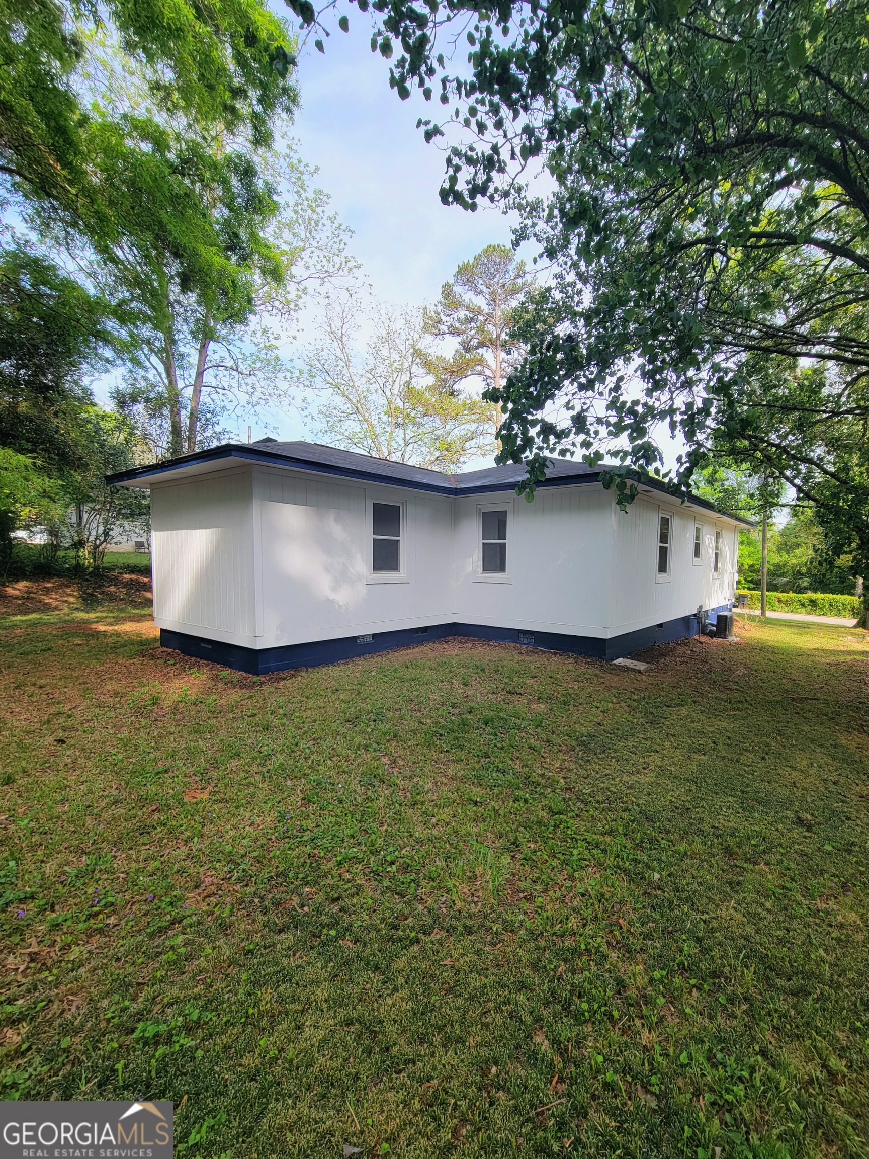 506 E 6th Street West Point GA 31833
