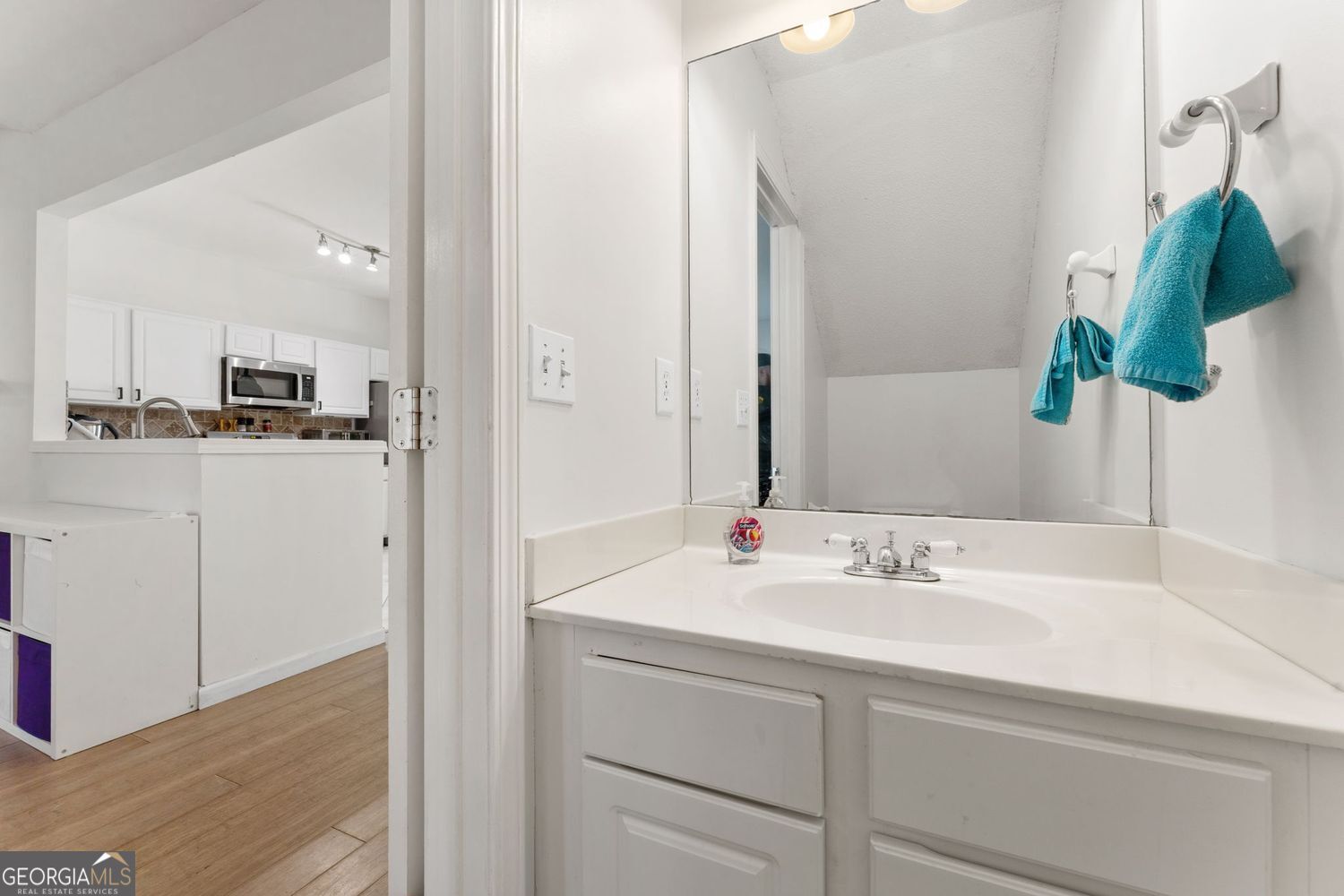 1215 Whitestone Ridge Alpharetta GA 30005