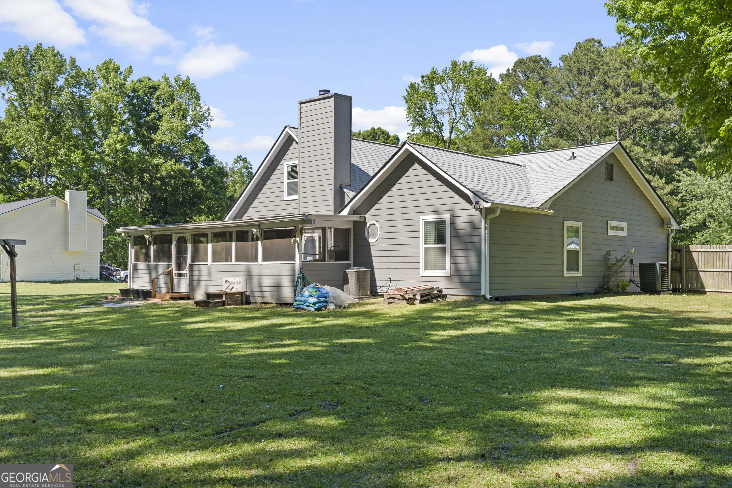 1768 Floye Drive Loganville GA 30052