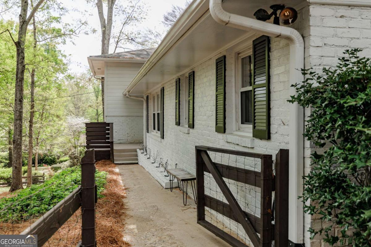 130 Oakdale Road Athens GA 30606