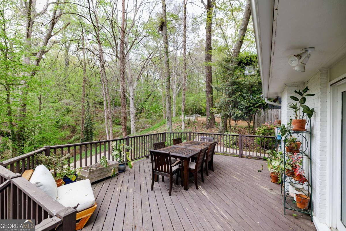 130 Oakdale Road Athens GA 30606