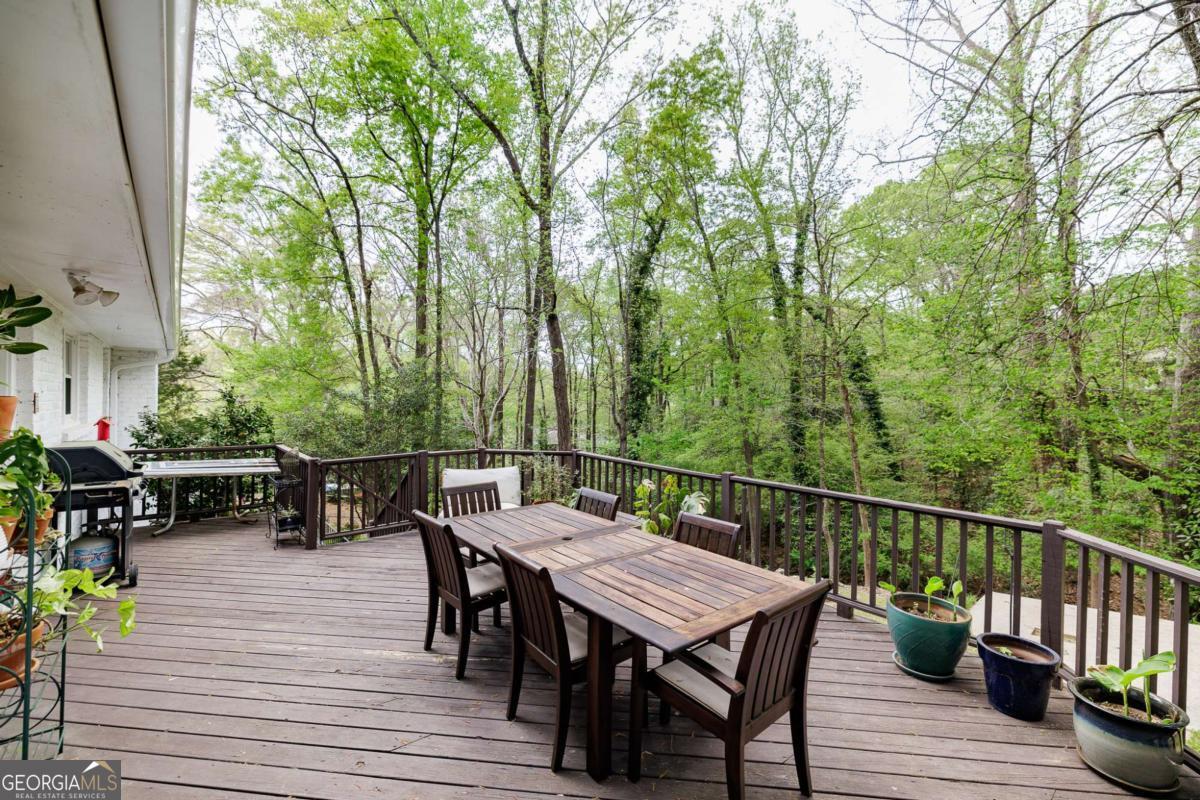 130 Oakdale Road Athens GA 30606