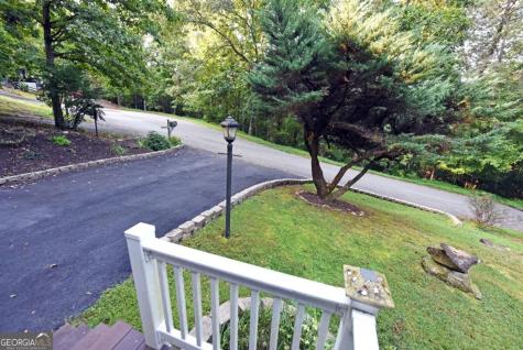 163 B Townhouse Drive Blairsville GA 30512